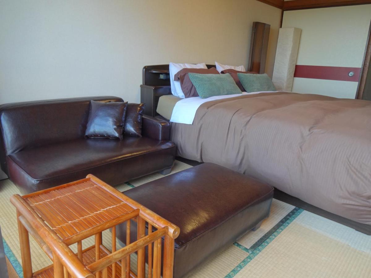Ryokan Izuna Атами Экстерьер фото