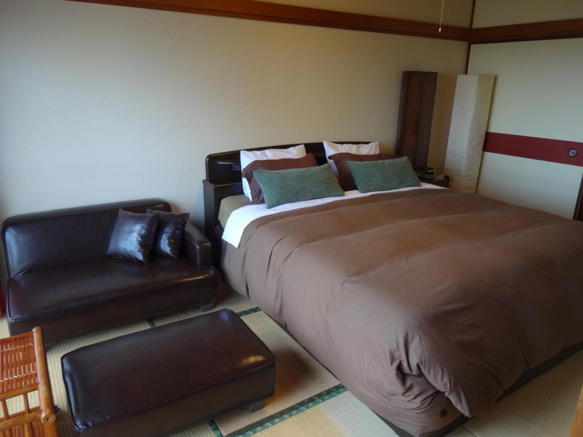 Ryokan Izuna Атами Экстерьер фото