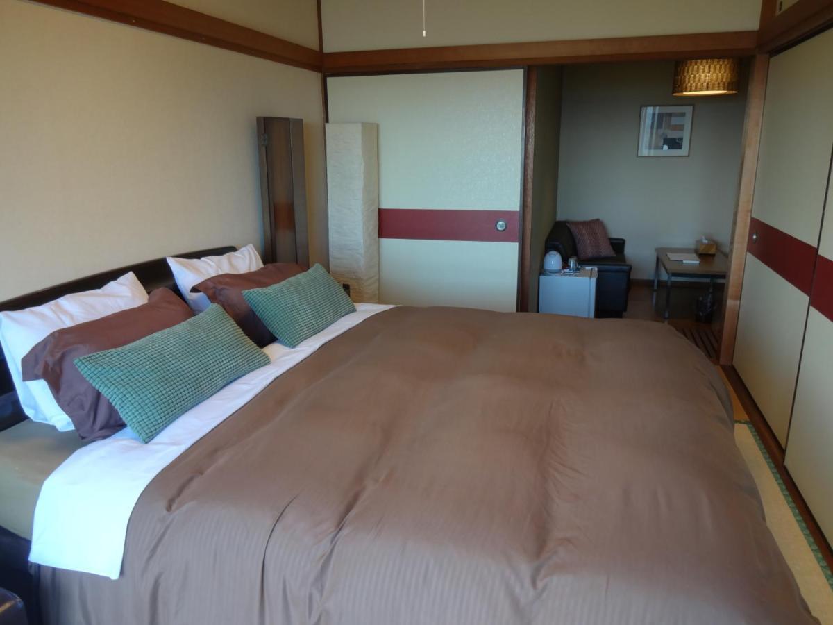 Ryokan Izuna Атами Экстерьер фото