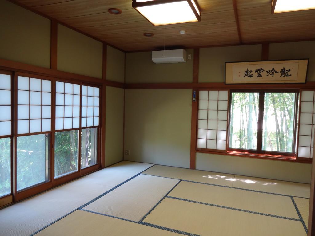Ryokan Izuna Атами Экстерьер фото