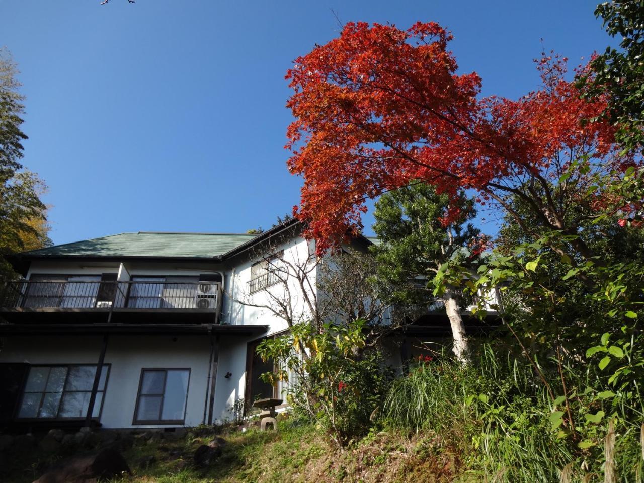 Отель Ryokan Izuna Атами Экстерьер фото